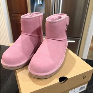 Brand New UGG Pink Winter Boots size 6